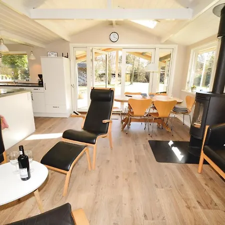 Four-bedroom In Σπίτι διακοπών